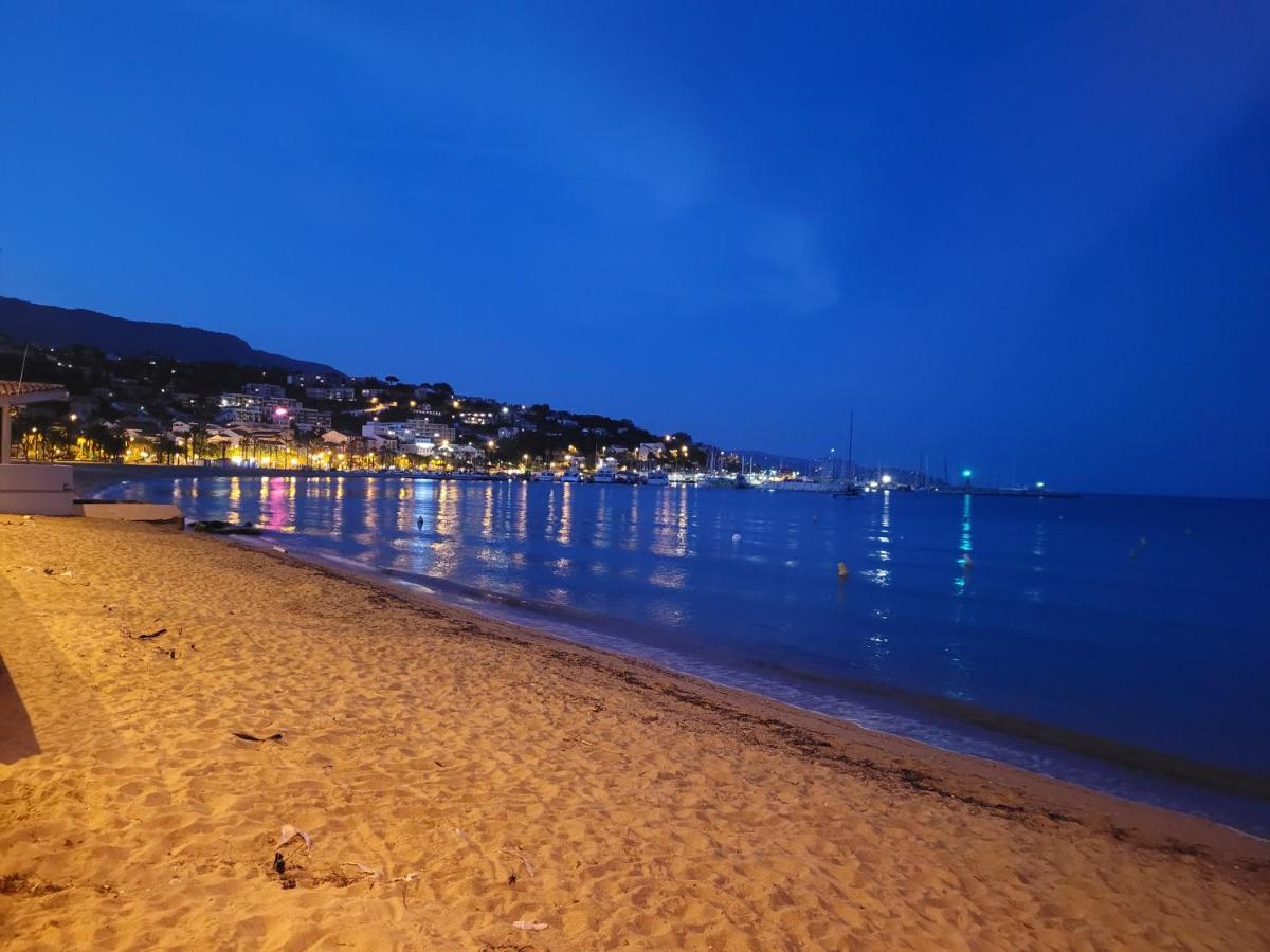 Appartement Paisible Avec Vue Panoramique Mer Et Acces Direct Plage Bormes-les-Mimosas Exterior foto